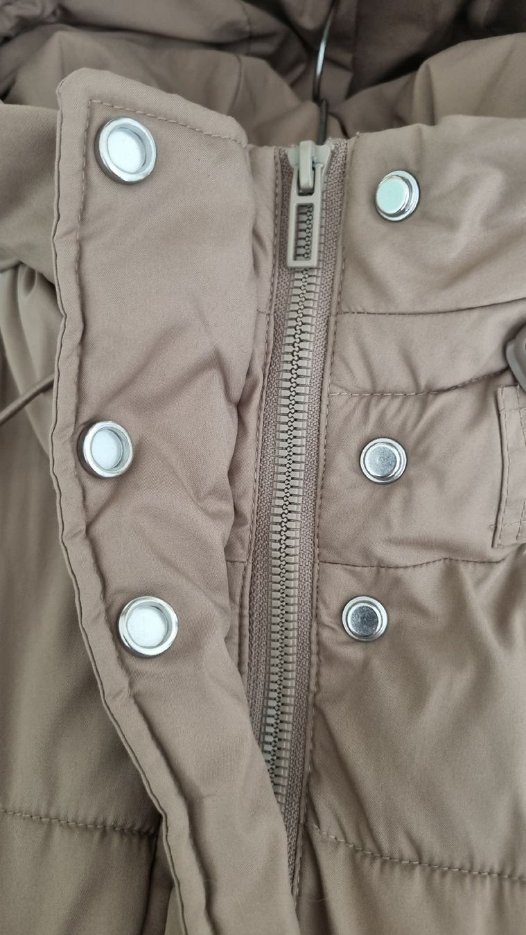 H&M Mäntel: Oversize Wintermantel – Gebraucht aus St. Gallen von Naomi290485 2