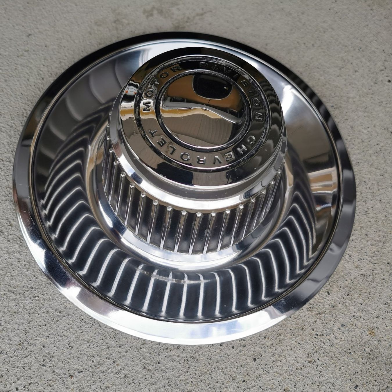 Alle Autoersatzteile: Rally-Wheel Center Cap – Gebraucht aus Brienz BE von Z3007