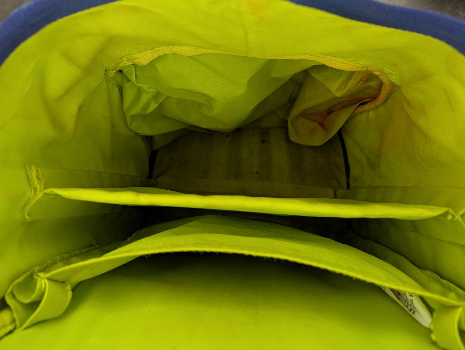 Ergobag Zaini: Ergobag Schulrucksack Polizei inkl. Regenhülle – Usato da Liestal venduto da Anni.K 3
