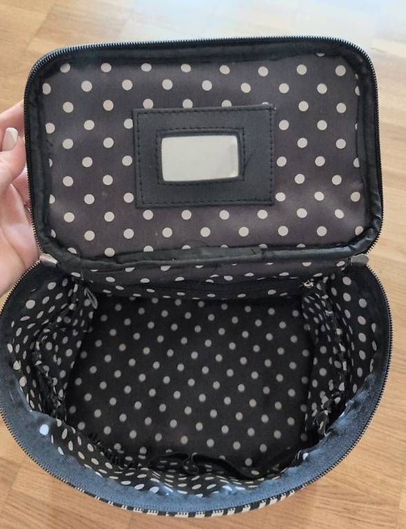 Custodie per cosmetici: Schminktasche & Necessaire Set - Zebra Muster – Usato da Lostorf venduto da HappyFlohmarkt 3