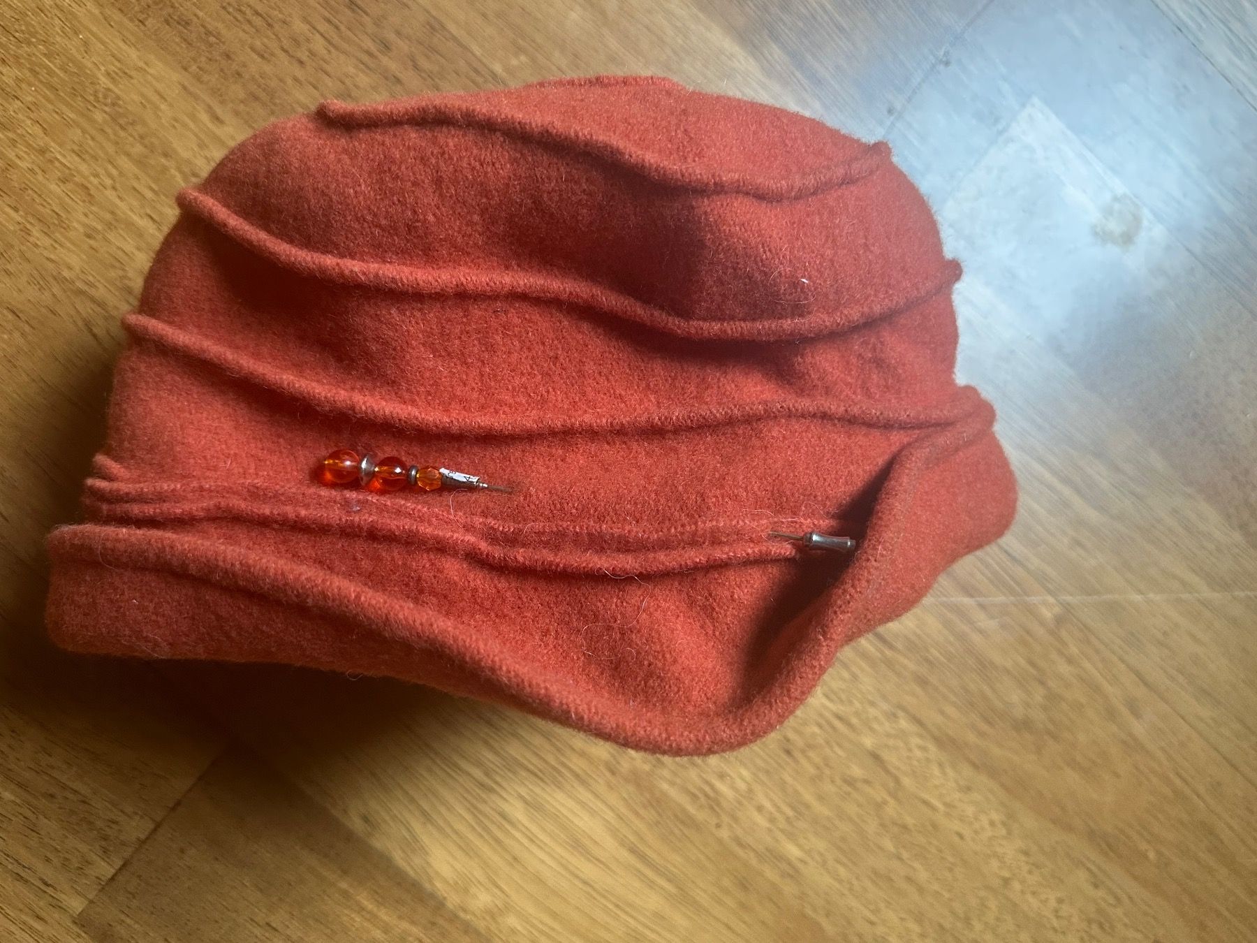 Chapeaux, bonnets & casquettes: Hut von der Messe Basel – Neuf (Voir description) à Herzogenbuchsee par SaRaDe77