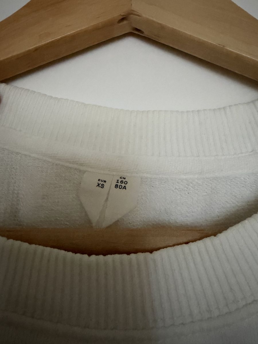 Arket Pulls & Sweat-shirts: Sweatshirt ARKET XS – D'occasion à Zürich par ale_gp7t 1