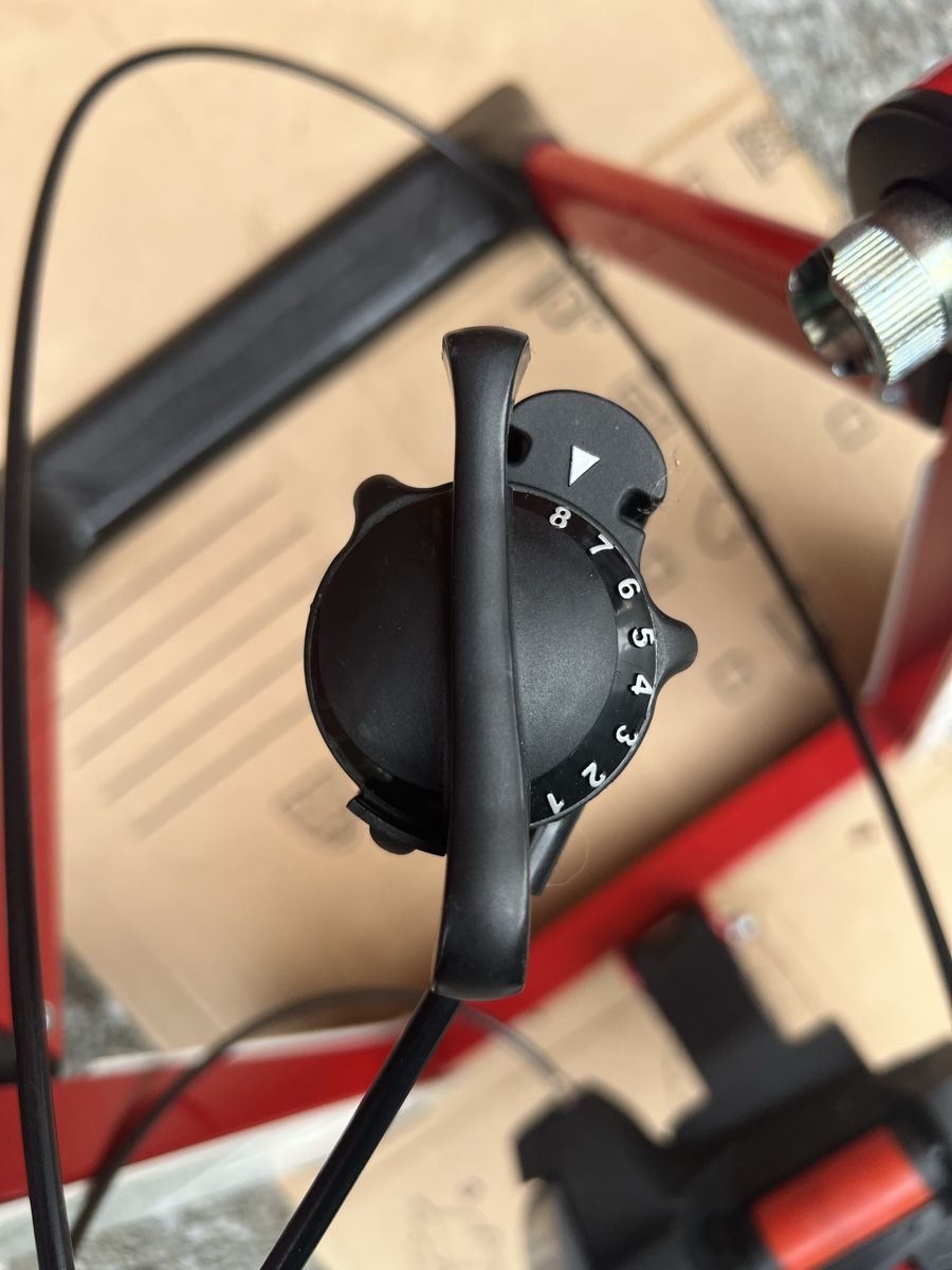 Hometrainer: Elite Force Rollentrainer - wie neu! – Neu (gemäss Beschreibung) aus Wallenwil von wiesnd54 2