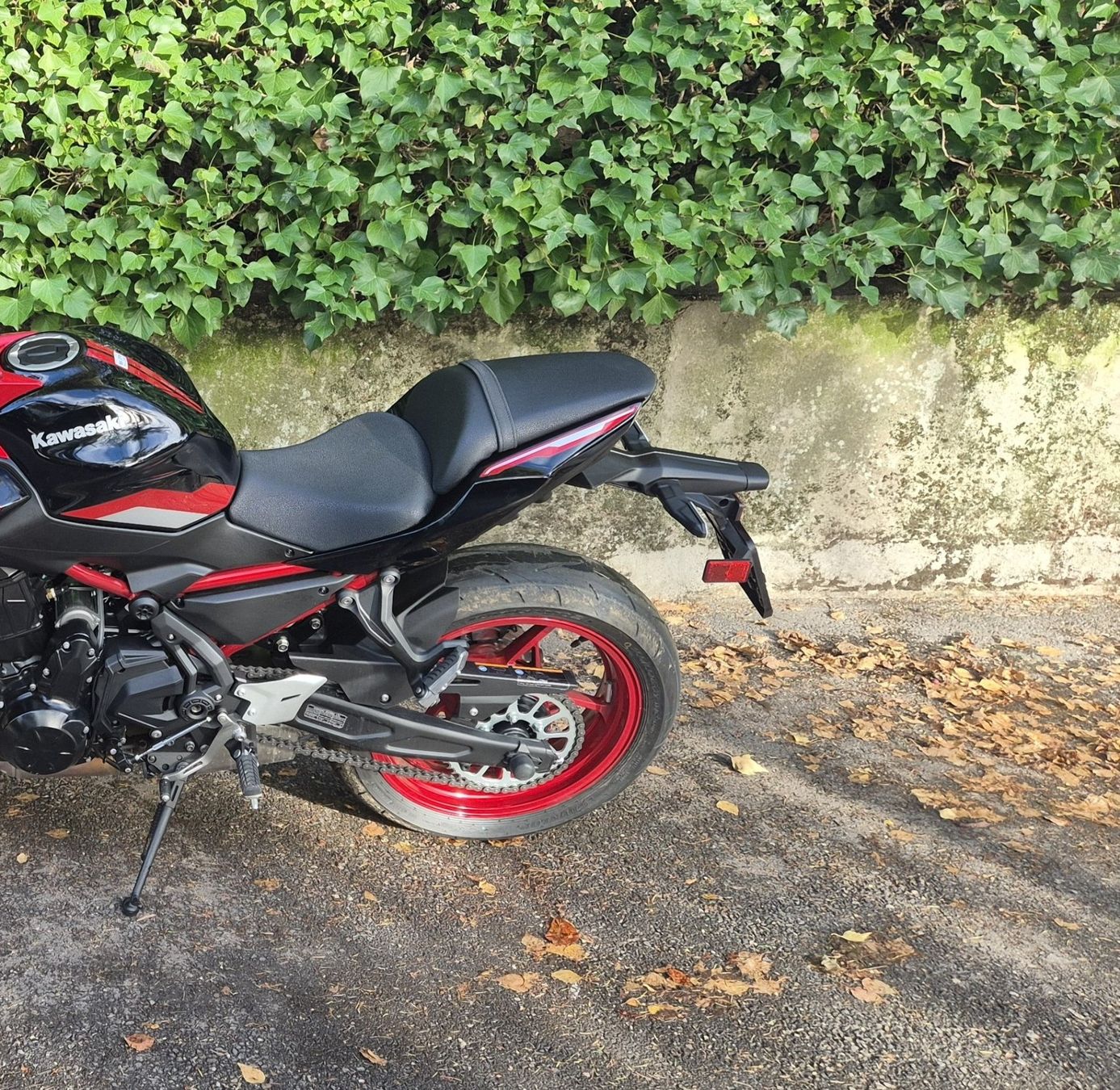 Kawasaki Strada: KAWASAKI Z 650 – Usato da Yverdon-les-Bains venduto da MotoMark 6