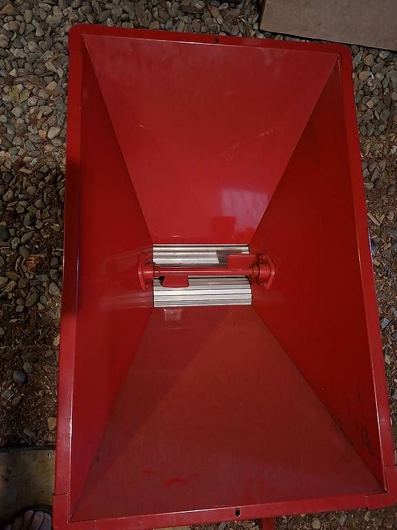 Küchengeräte: Vendo macinatore d'uva – Gebraucht aus Cresciano von PieroA 2