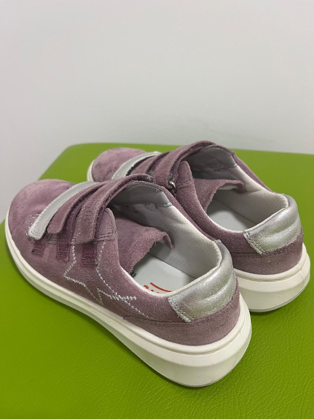 Superfit Scarpe per ragazze: Superfit Mädchen Sneaker Gr 33 – Usato da Esslingen venduto da Verkauf-2025 1