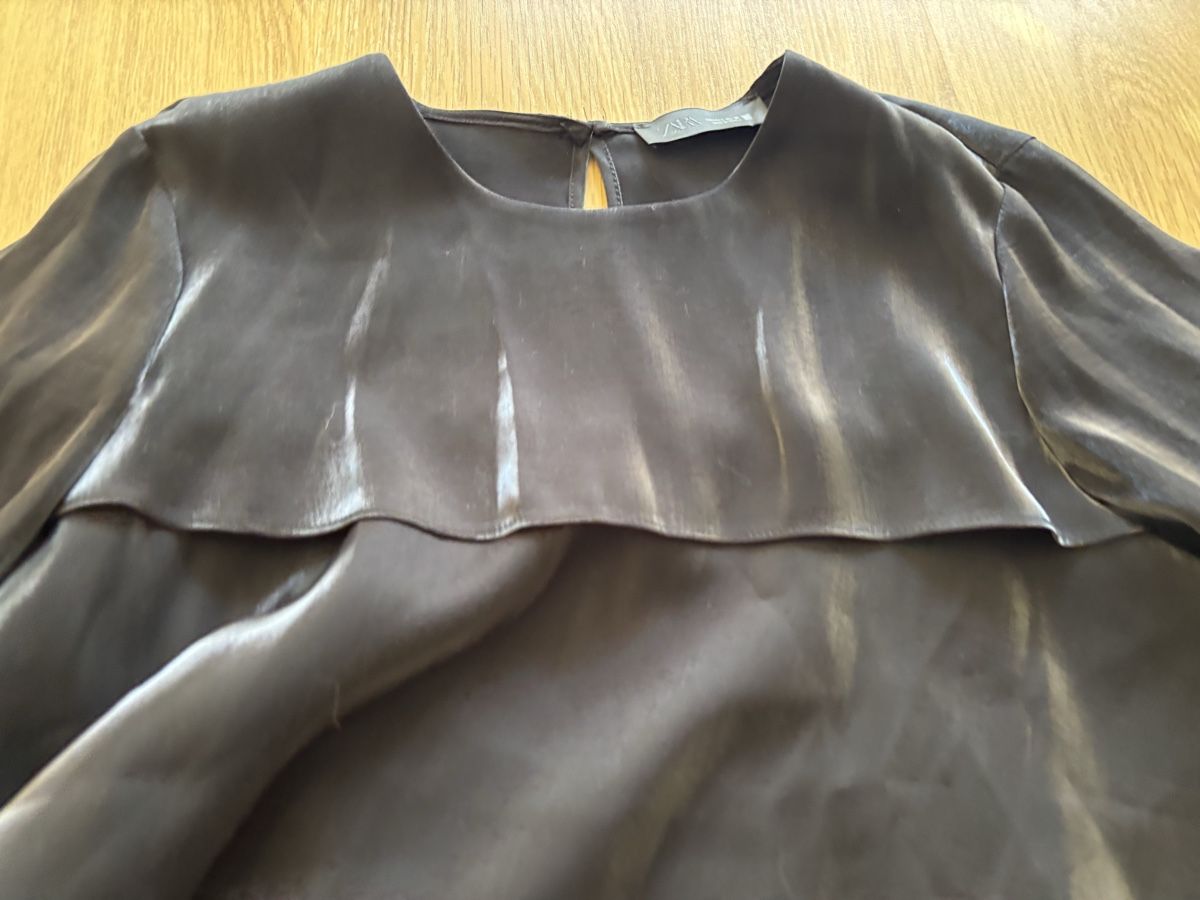 Zara Camicette: Zara Bluse mit Volants, Neuwertig – Usato da Baden venduto da Tiffany6878 5