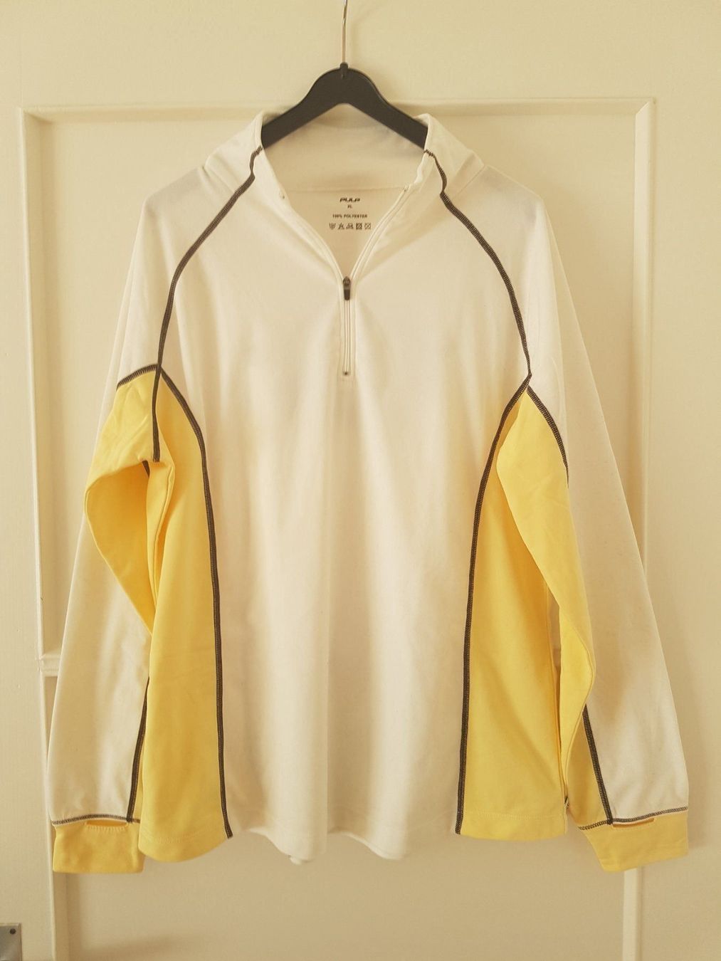 Top: Haut pour le ski taille Xl – Nuovo (secondo la descrizione) da Lausanne venduto da anta-123