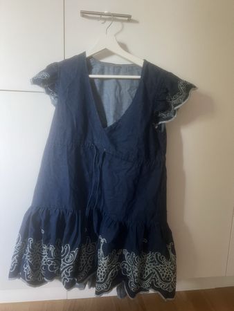Dunkelblaues Jeans-Kleid ungetragen Grösse M