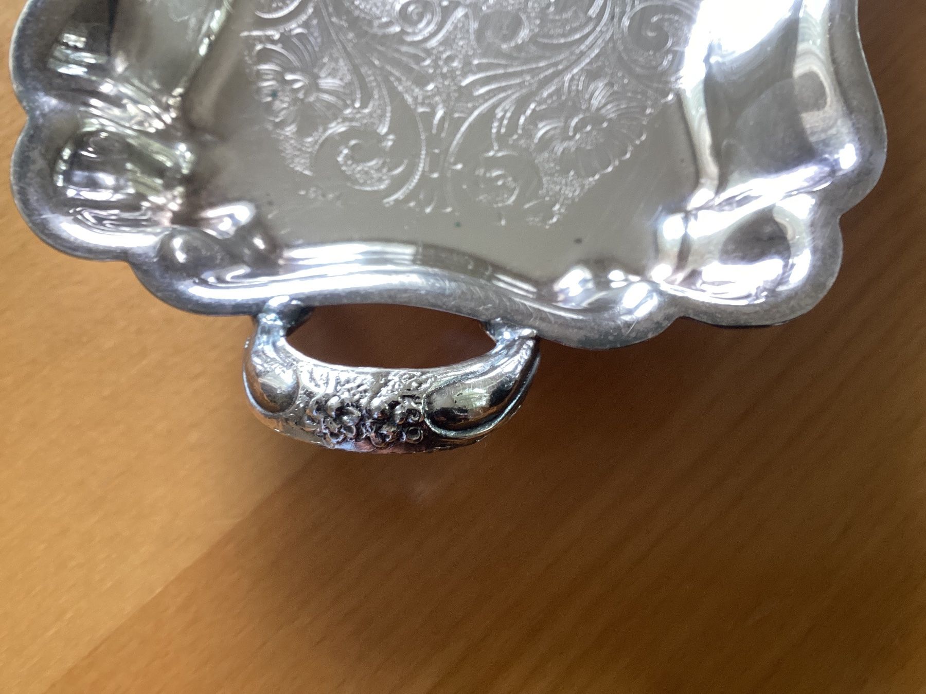 Piatti di portata: Serviertablett „5th Ave Silver Co“versilbert m.Griffen antik – Usato da Nunningen venduto da Vintage59 9