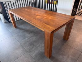 Esstisch Massivholz geölt 220x100, muss geschliffen werden