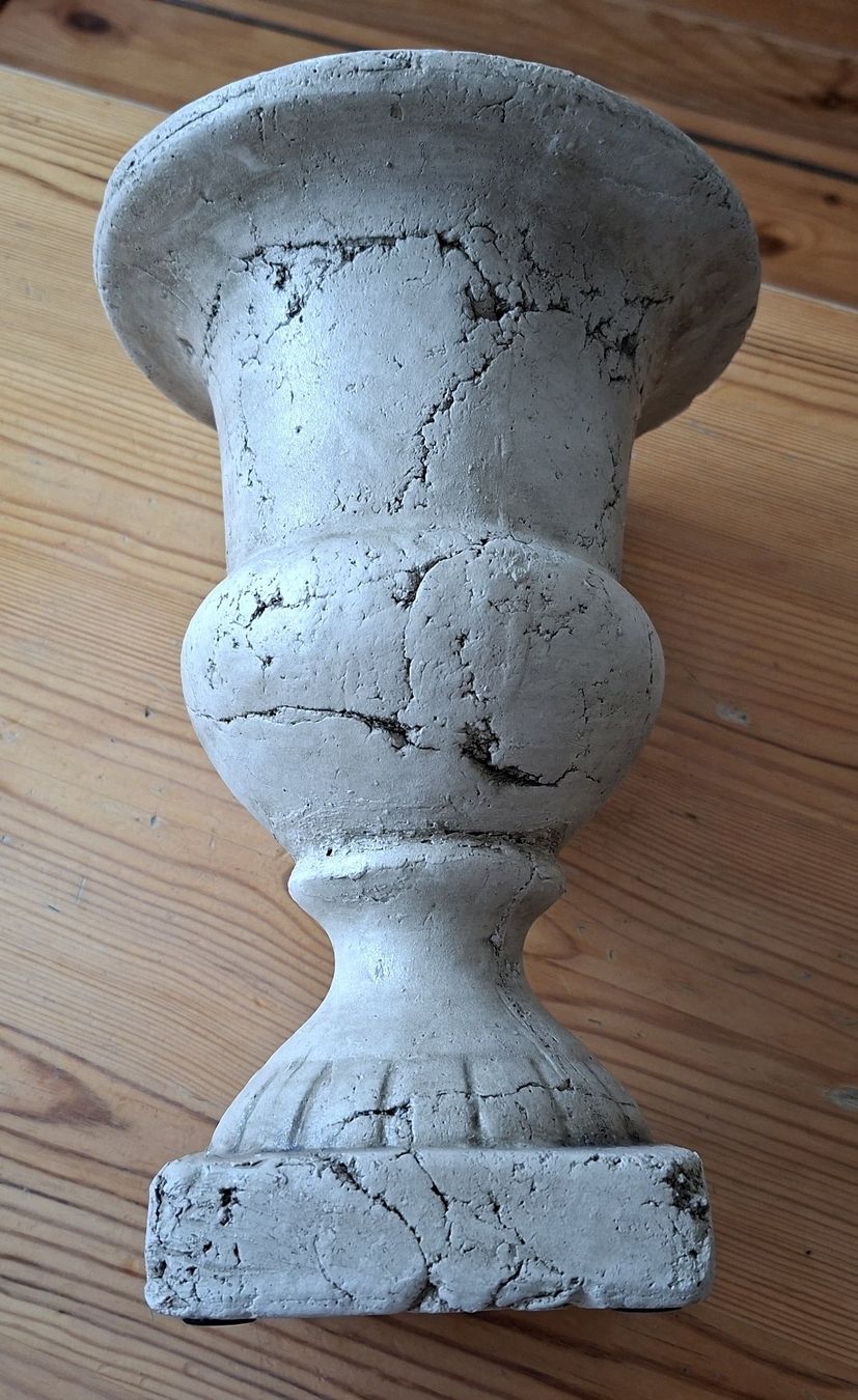 Vasi & Recipienti: Gartenvase, Steinvase, Deko römisch/griechisch – Usato da Dietikon venduto da Rabia 6