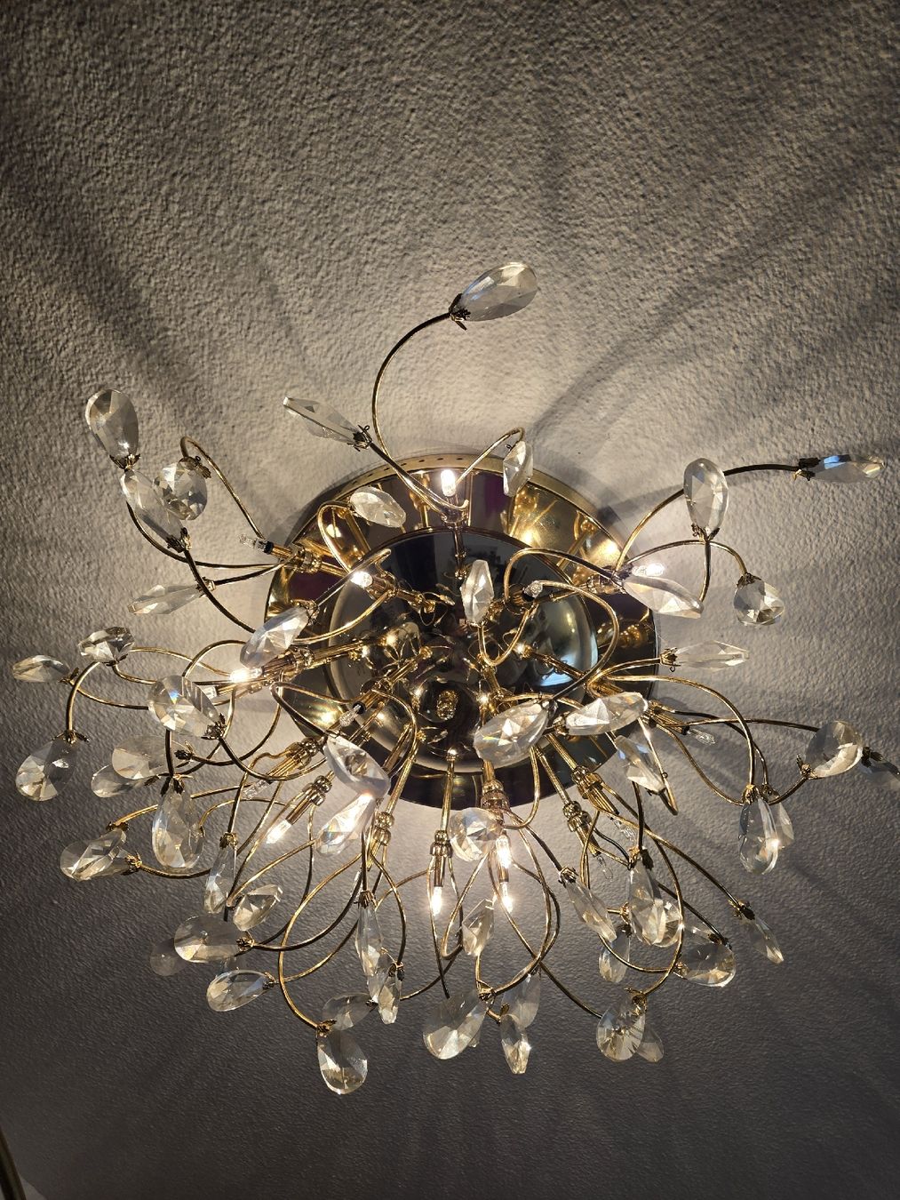 Lustres & lampes de plafonds: Deckenleuchte Kristall Goldfarben  – D'occasion à thun par Matina 3