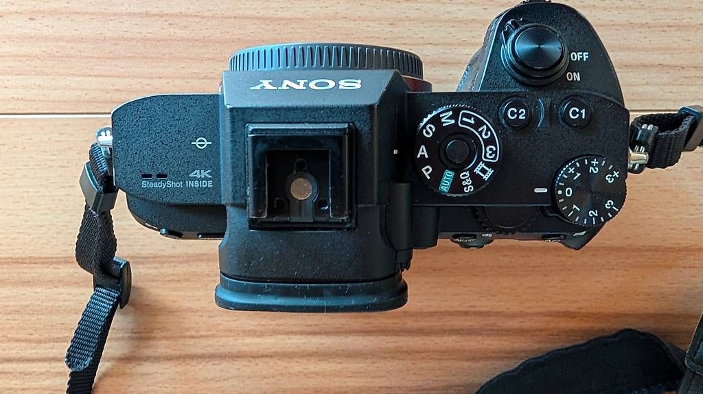 Fotocamera: Digitalkamera Sony A7 RIII – Usato da Krattigen venduto da TinuMF 2