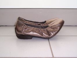 Ara Leder-Ballerina Grösse 37.5 *WIE NEU*