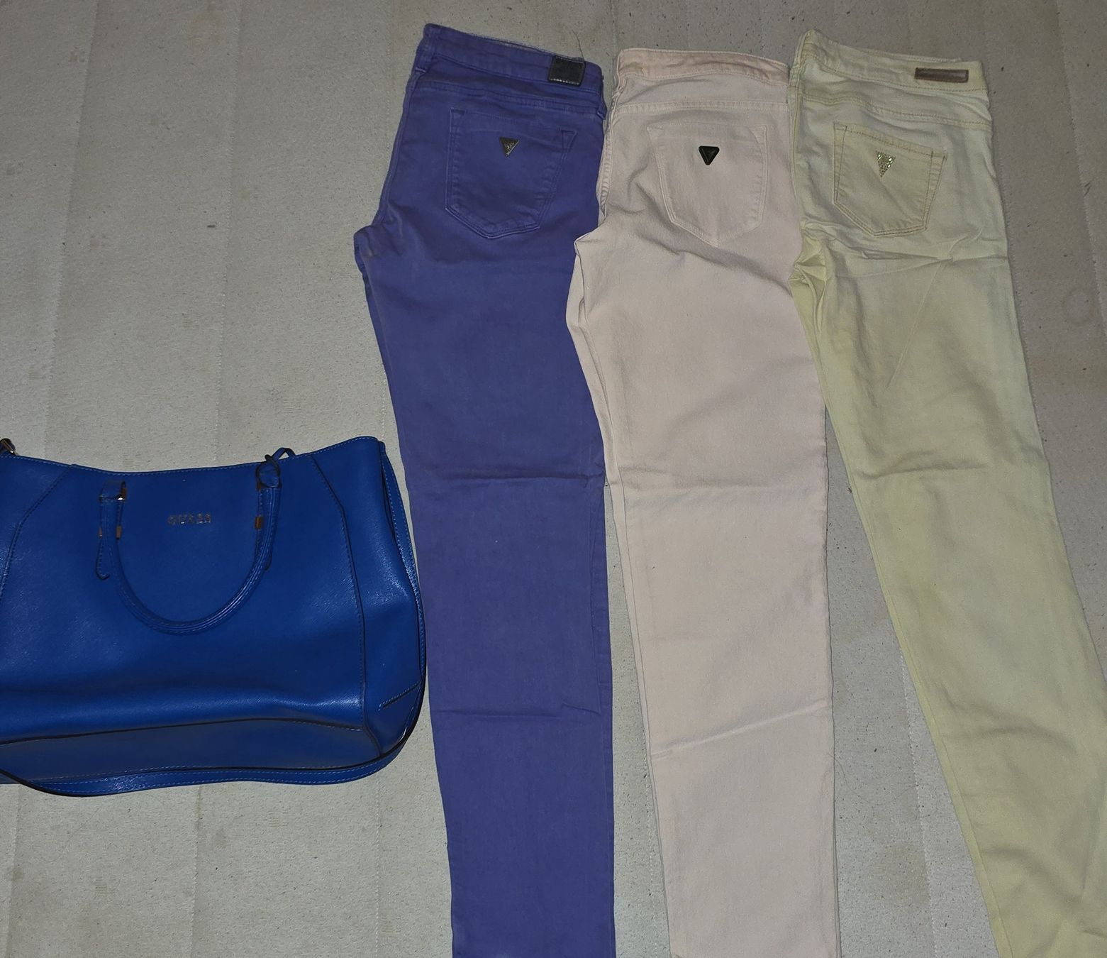 Tommy Hilfiger Lotti di vestiti: guess guess Tommy Hilfiger calvin Klein – Usato da Salavaux venduto da shop85 4