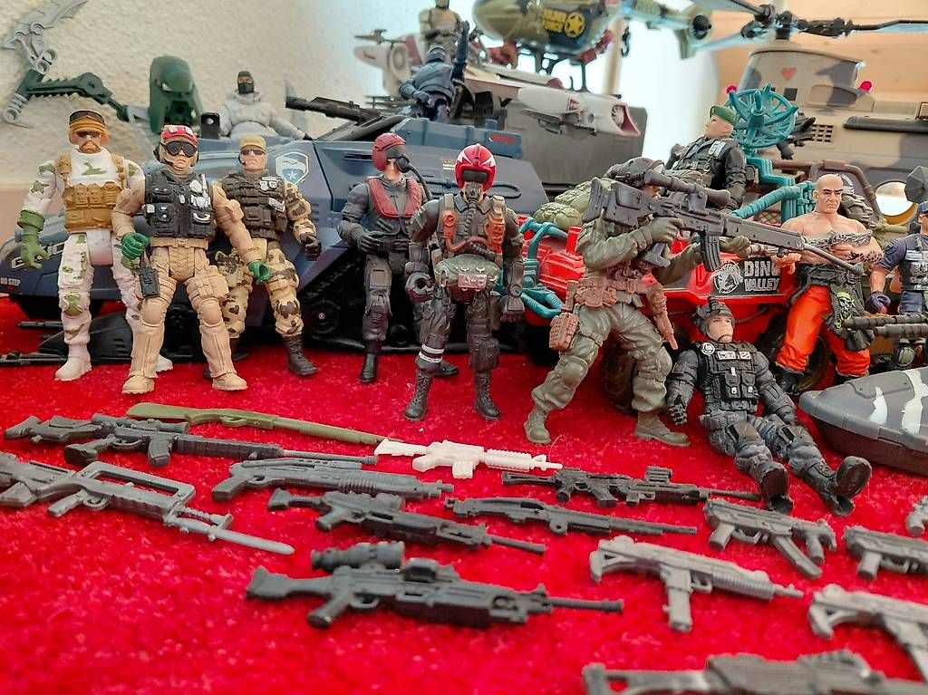 Giocattoli: US- NAVY. SEALS  Action  Figuren und verschiedene Sets – Usato da Eschenbach LU venduto da tho_xj29 2