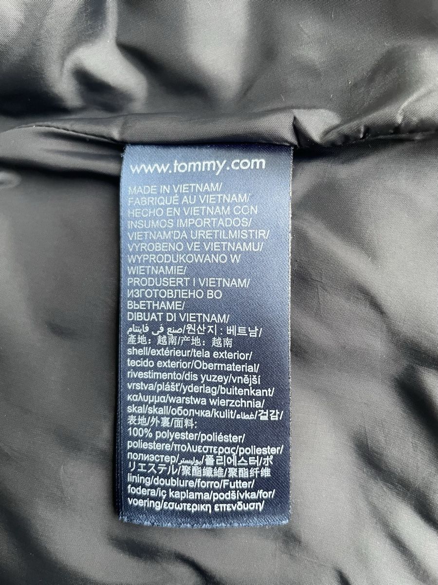 Tommy Hilfiger Cappotti: TOMMY HILFIGER Daunenmantel – Usato da Luzern venduto da Seestern71 4
