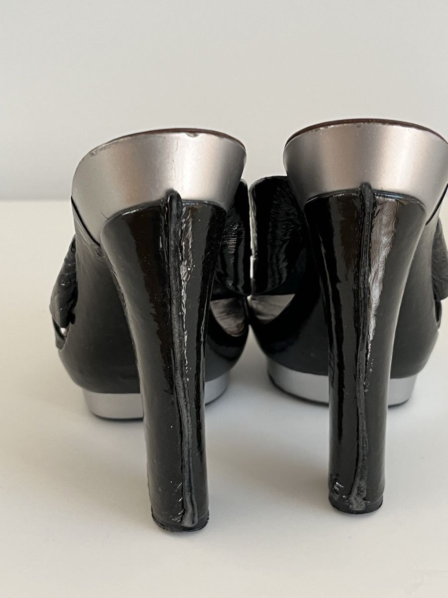 Scarpe da donna: Schuhe Fabi Gr.36 – Usato da Stäfa venduto da Exclusive0 3