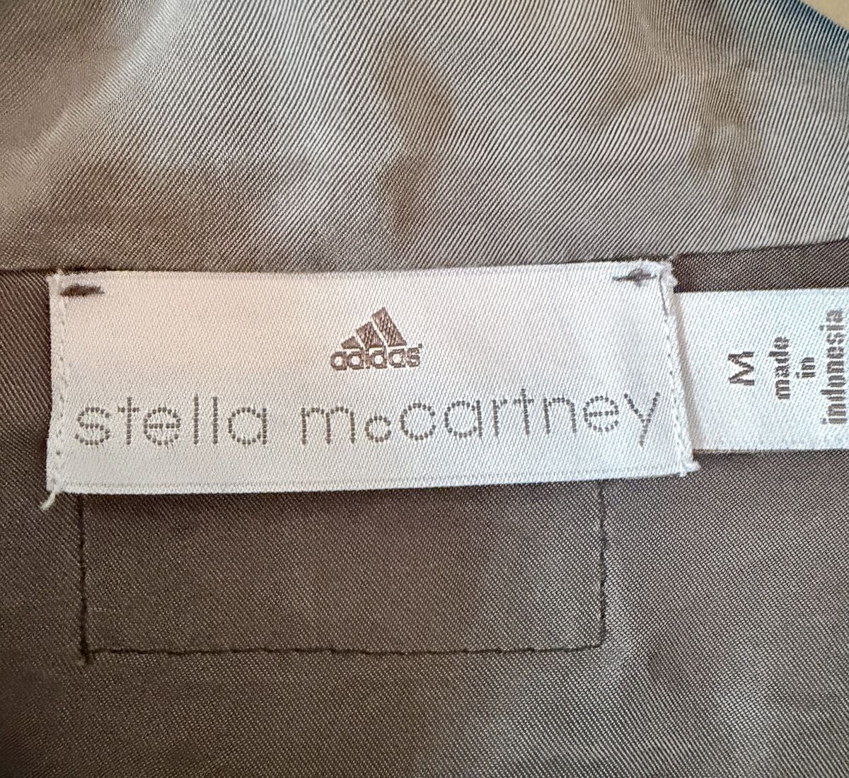 Stella McCartney Jacken: Volume Bomber Stella McCartney & Adidas  – Gebraucht aus Oberwil b. Zug von fis_2wtq 2
