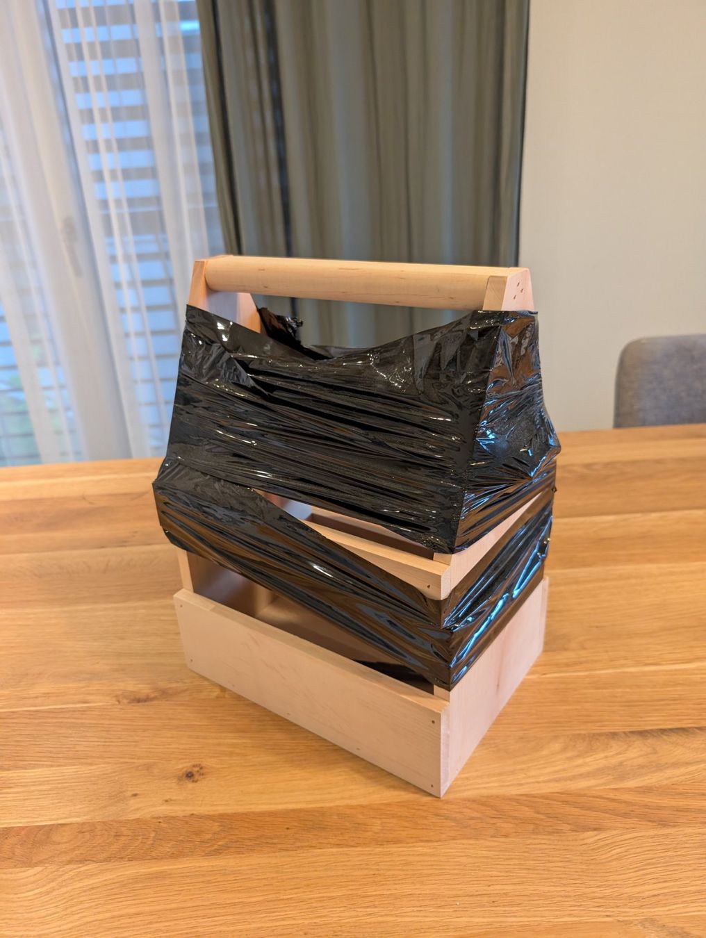 Poutres: Flaschenträger aus Holz – Neuf avec emballage d'origine à Root par ErikaMoos 1