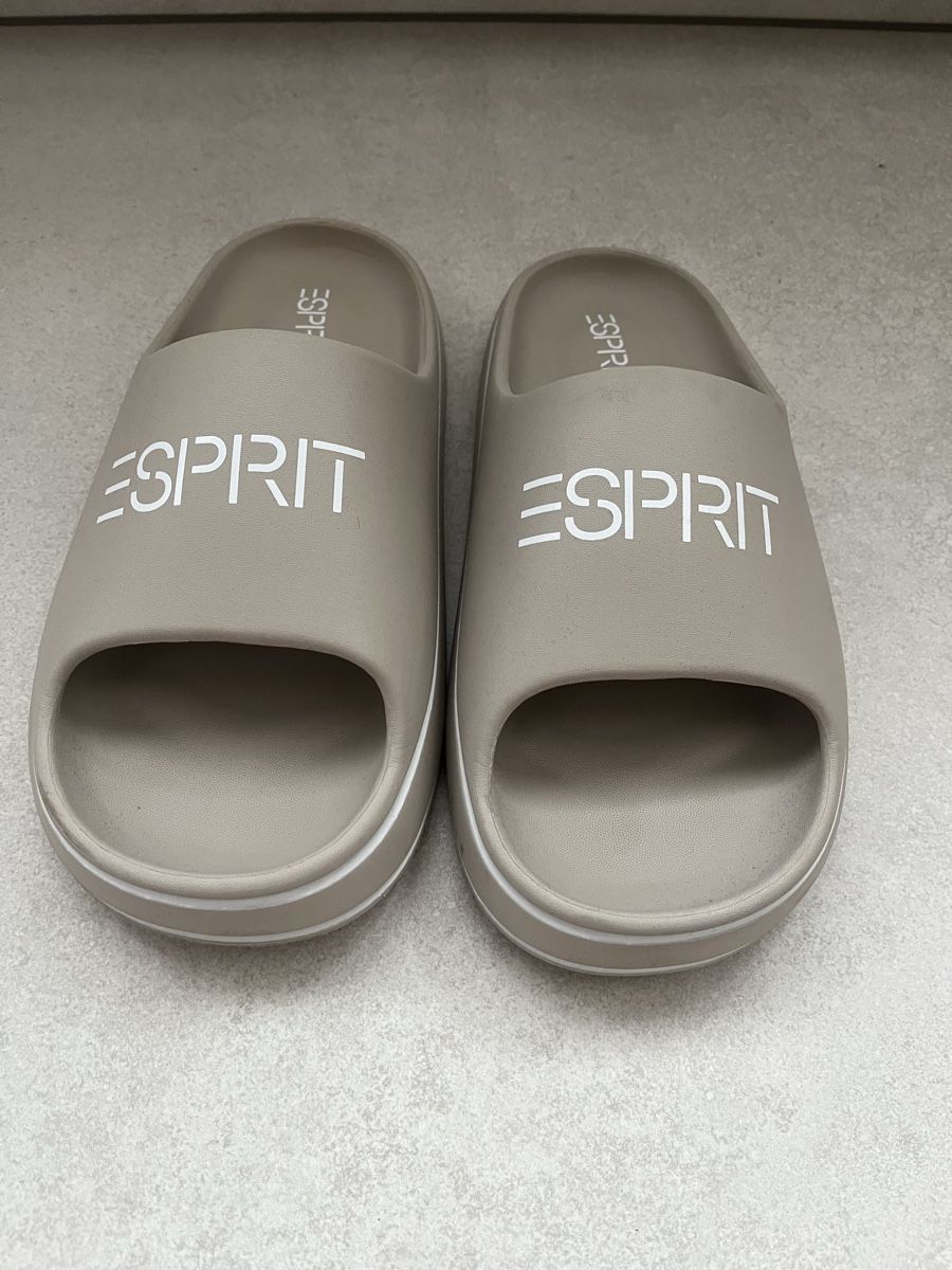 Esprit Scarpe da donna: Bade-Schlappe: Esprit Latschen - Sommer-Schuhe, Gr. 39 – Nuovo (secondo la descrizione) da Schneisingen venduto da dor_r2bx