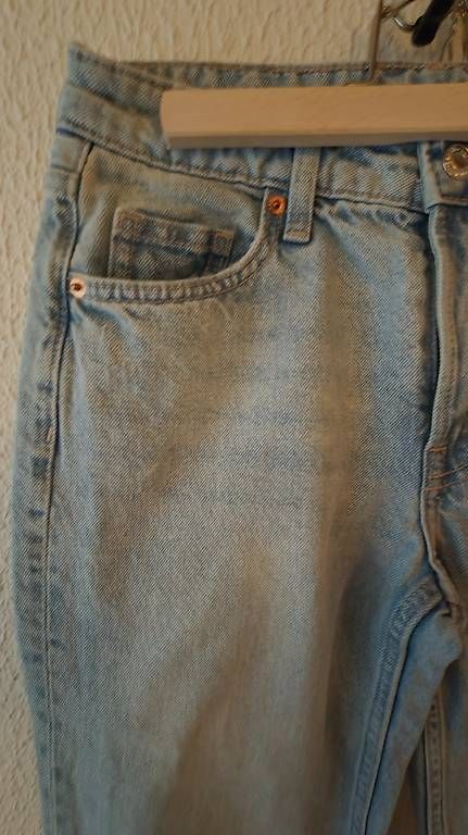 Jeans: Jean  – Gebraucht aus Muraz (Collombey) von Kiriwi 1