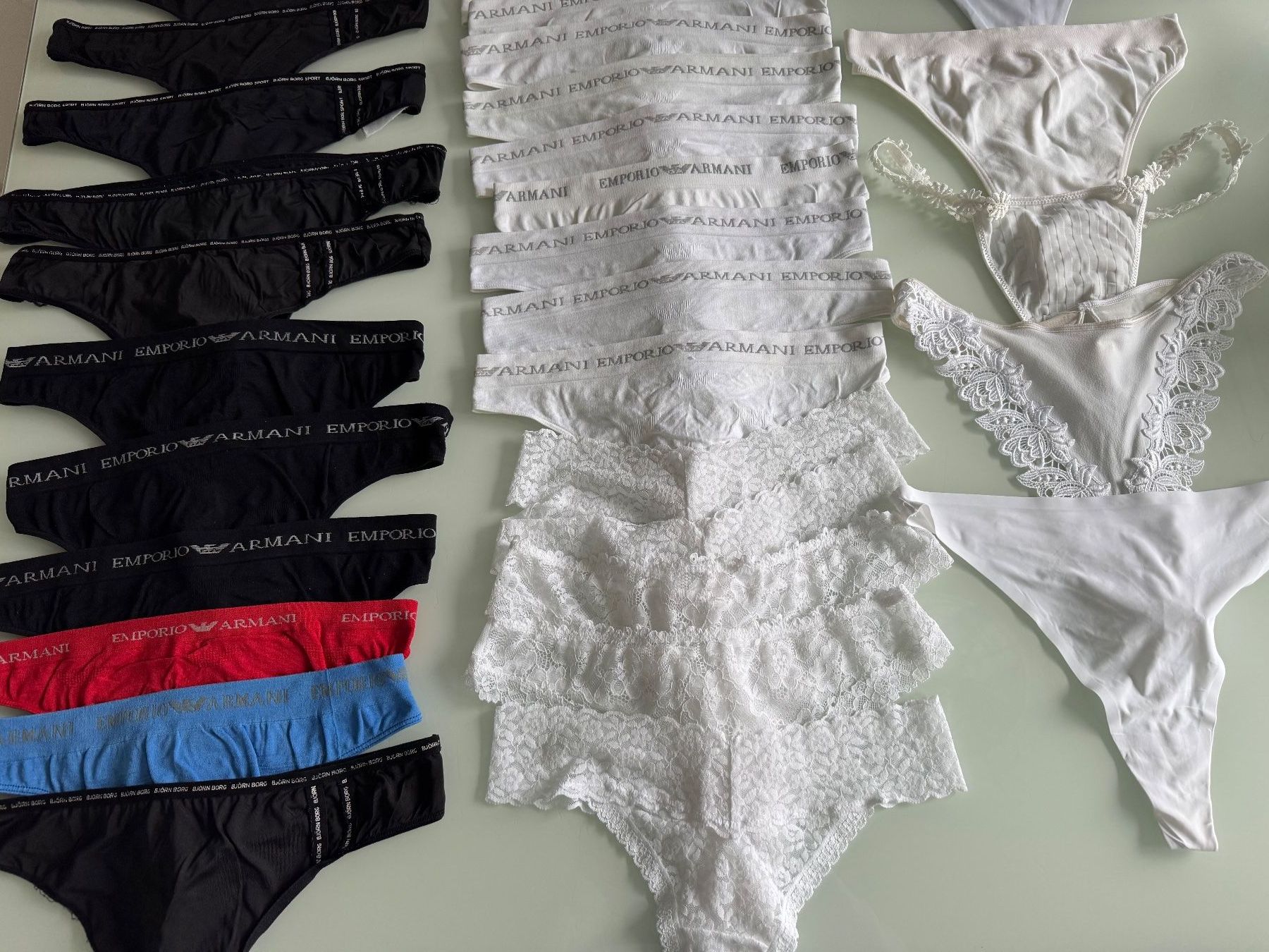 Armani Altra biancheria intima: Armani & Björn Borg, Spitzen .... TANGA  diverse – Nuovo (secondo la descrizione) da Adliswil venduto da Majeska