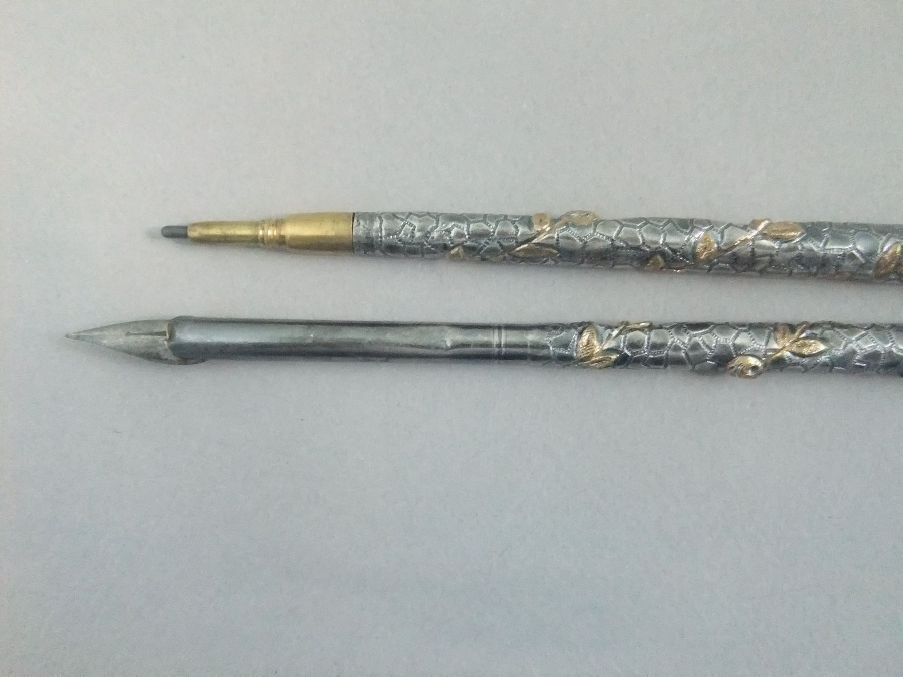 Stifte & Marker: Antikes Schreibset – Gebraucht aus Esslingen von eintagammeer 3