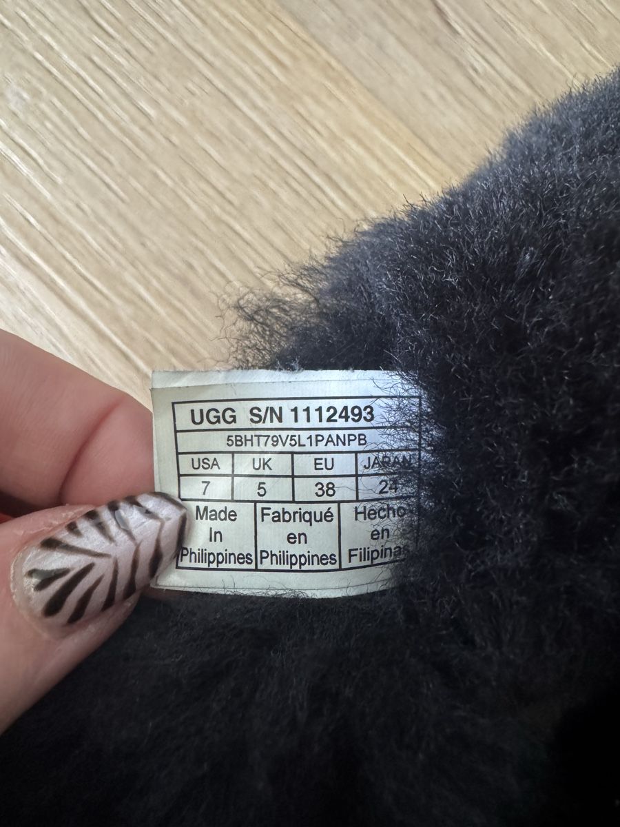 Ugg Damenschuhe: schöne UGG Boots – Gebraucht aus Aarau von bigsummerblowout 2