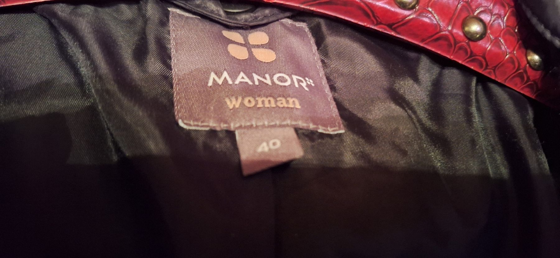 Manor Cappotti: Neue Parka Gr. 40 mit Kapuze – Nuovo (secondo la descrizione) da Männedorf venduto da Livingston 4