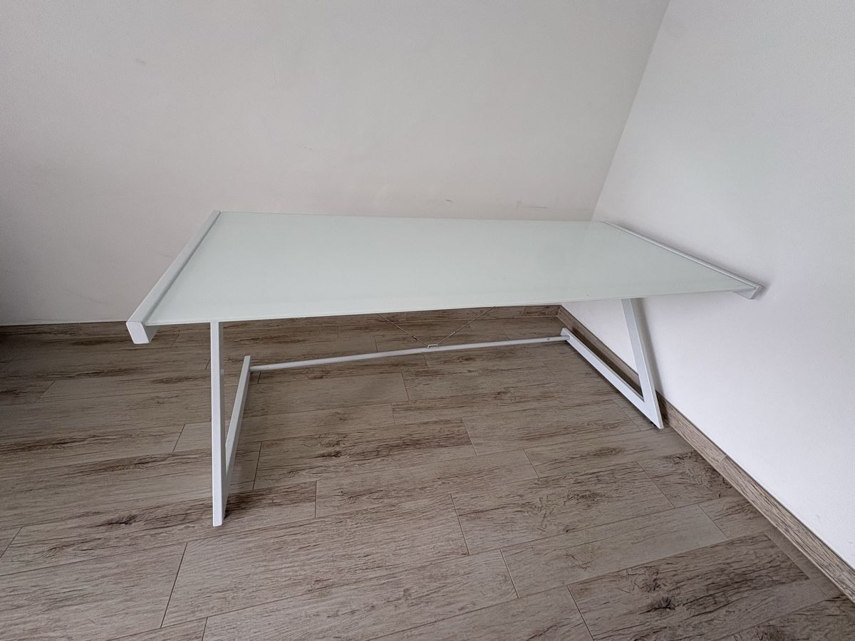 Scrivanie: Bureau design verre blanc structure métal – Usato da Conthey venduto da ale_fwf2