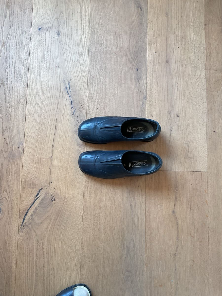 Scarpe da donna: Damenschuhe Gr.37 – Usato da Gais venduto da rot_xs2k 1