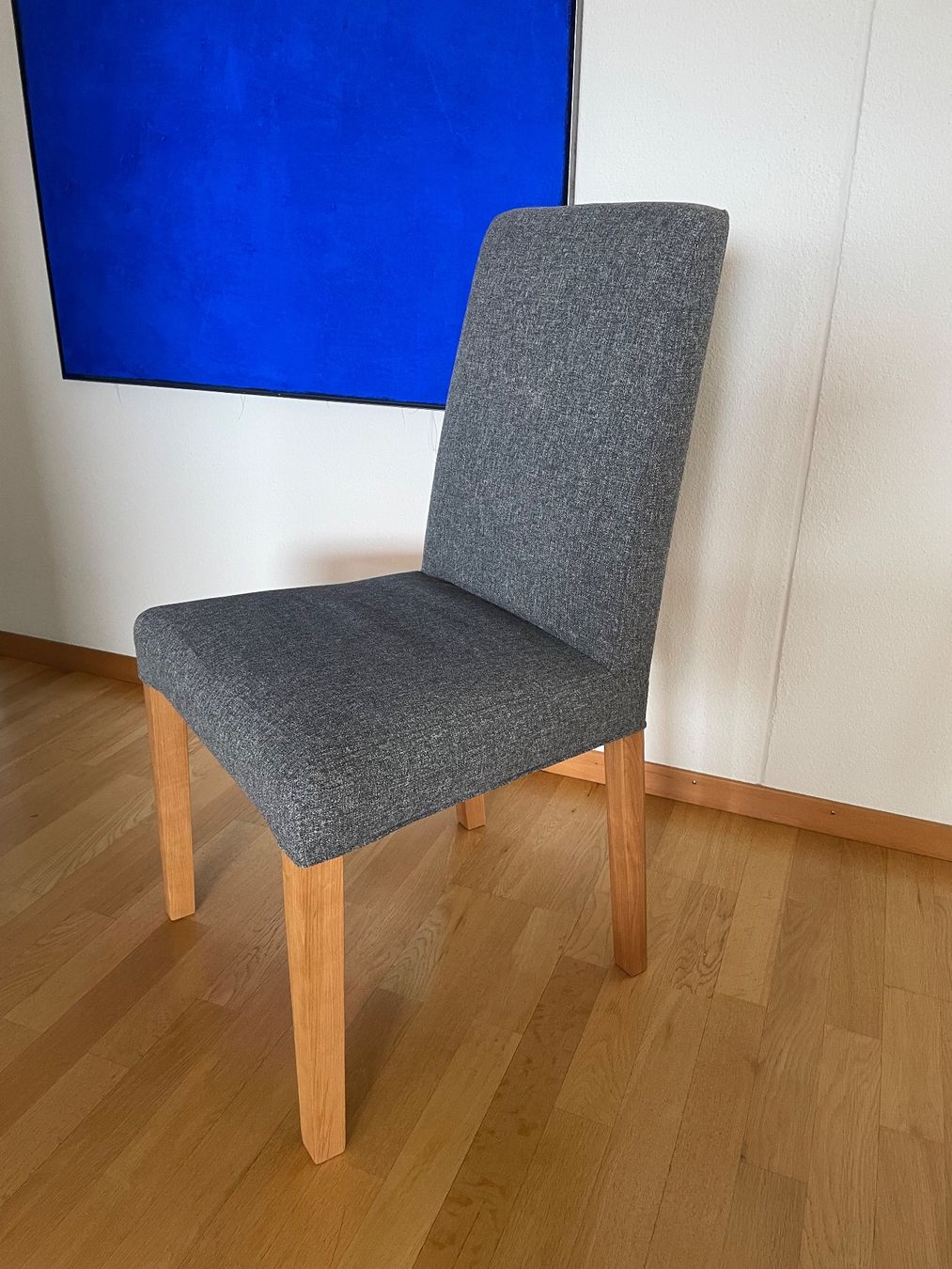 Ikea Sedie: 6 x Stuhl grau mit Holzbeinen / dinning table chairs – Usato da Zürich venduto da adr_56hc