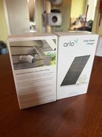  2x Panneaux Solaires ARLO  Neufs  Pour caméra Essential