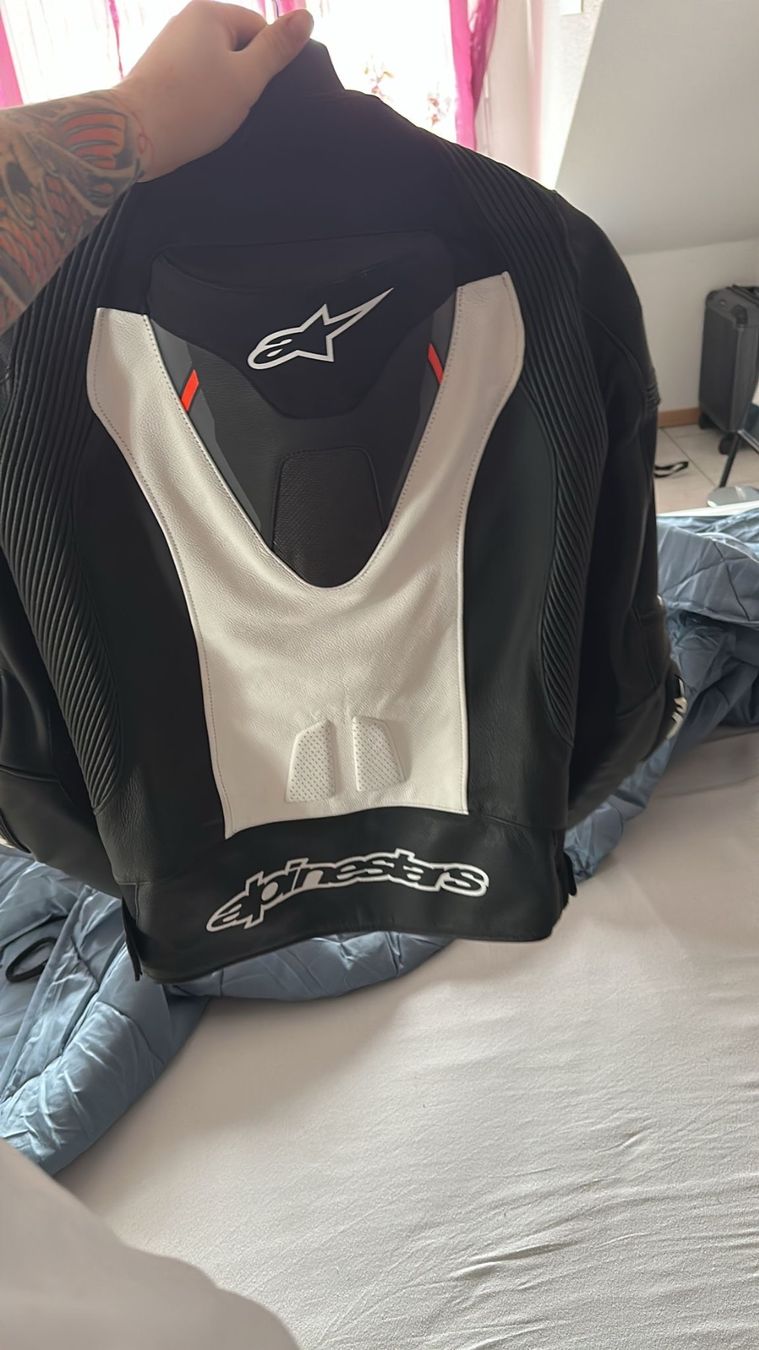Alpinestars Jacken: Lederjacke Moto – Gebraucht aus Bern von AleDellAnna 1