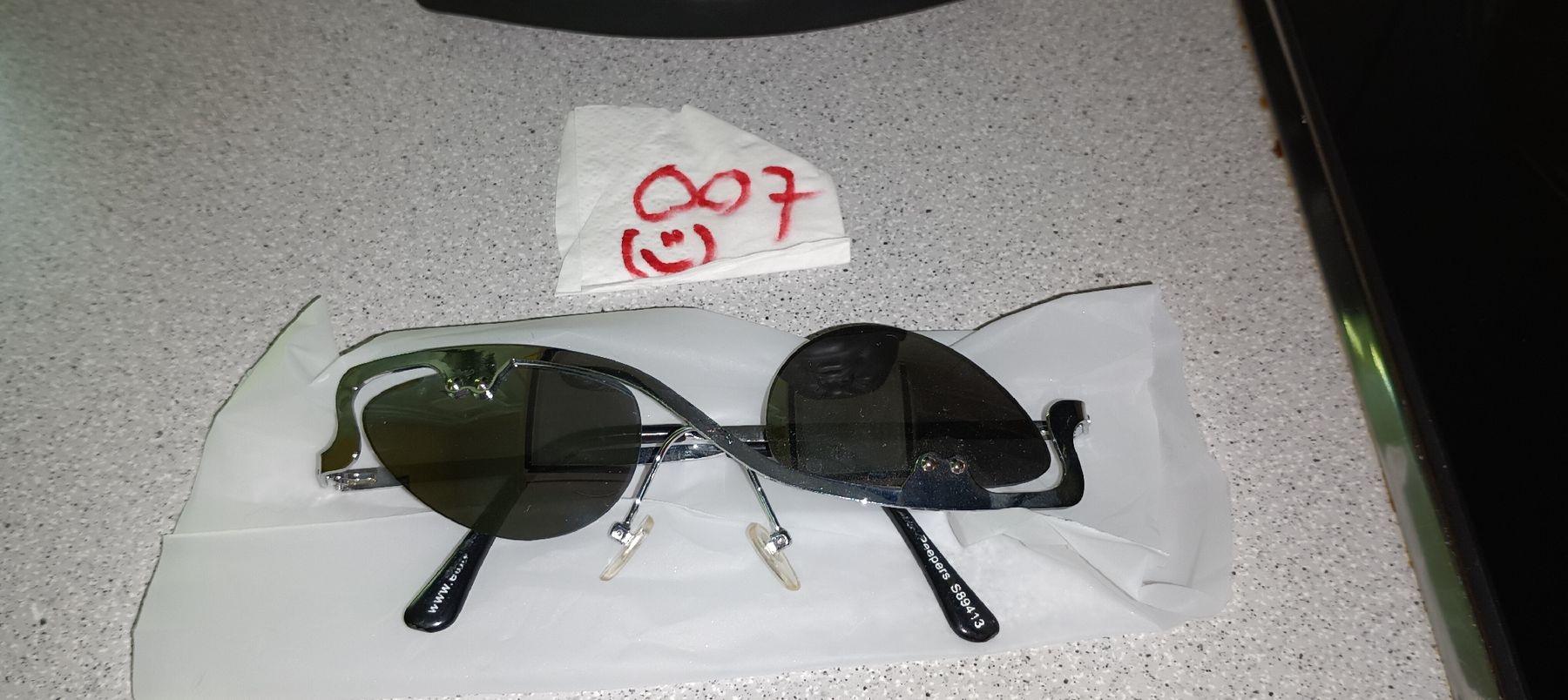 Lunettes & Verres: Crazy halfway Upside-Down Brille – Neuf (Voir description) à Basel par kim_872m 2