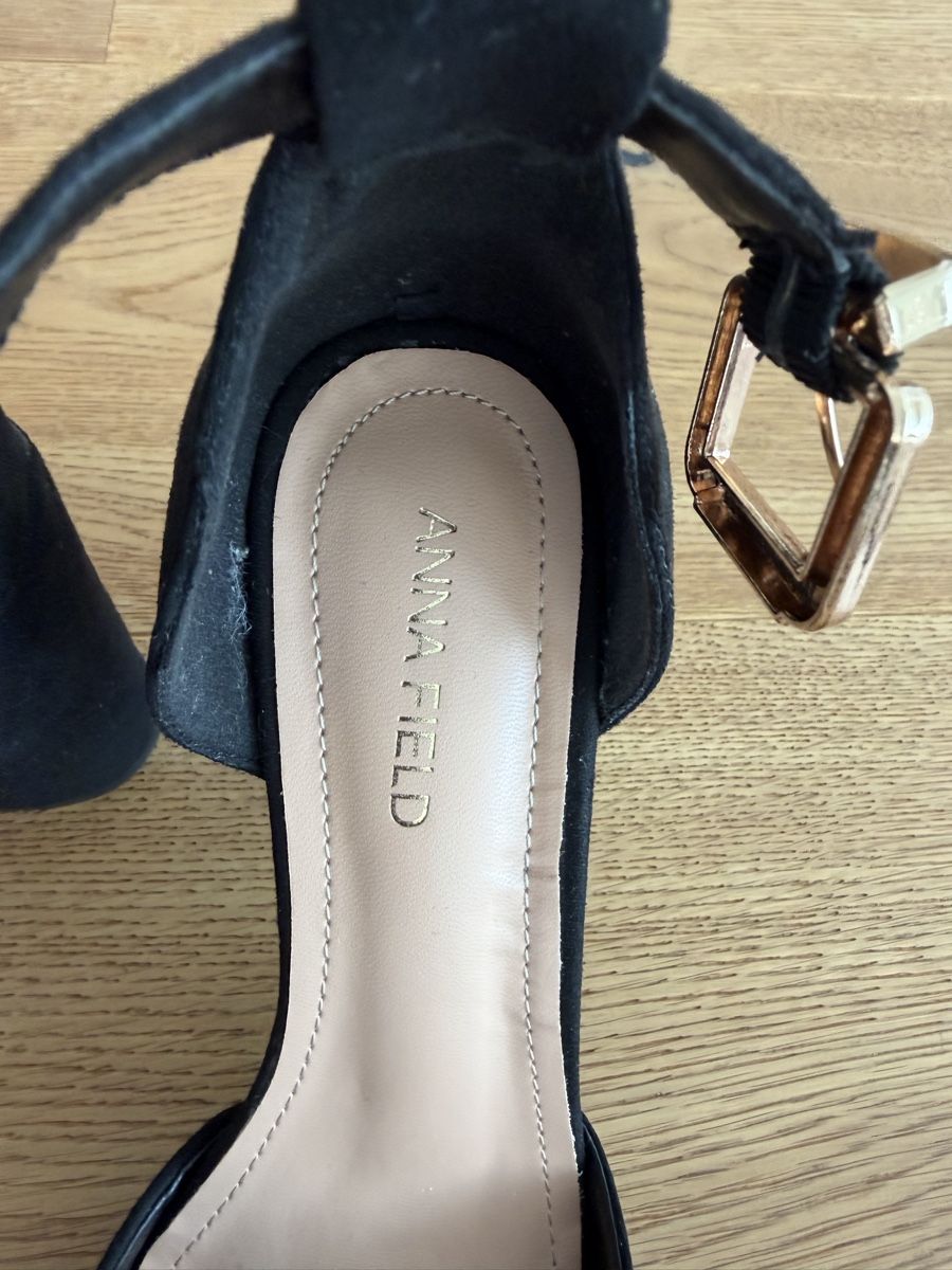 Scarpe da donna: Zwei Paar Damenschuhe  – Nuovo (secondo la descrizione) da Zug venduto da kuba1972 3