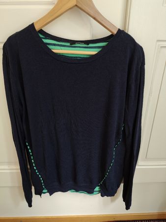 pull Kookaï bleu marine et rayé vert