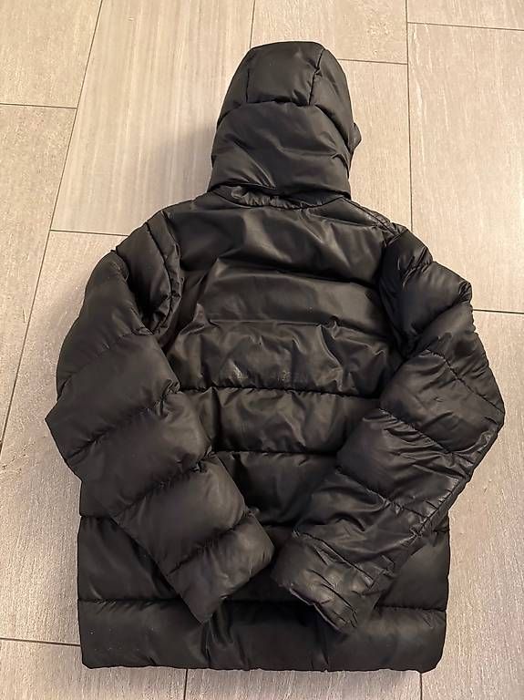 Helly Hansen Giacche & Cappotti: Schöne Helly Hansen Winterjacke – Usato da Domat-Ems venduto da Orbit43 3