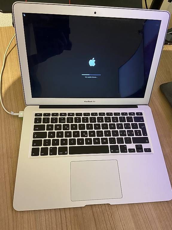 Apple Notebook: Apple MacBook Air 13" (Modell 2017) – Usato da Zürich venduto da ragusa45