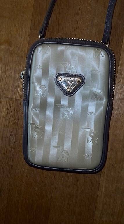 Borse da donna: Maison Mollerus Handytasche  – Usato da Gurmels venduto da elb_77bf 1