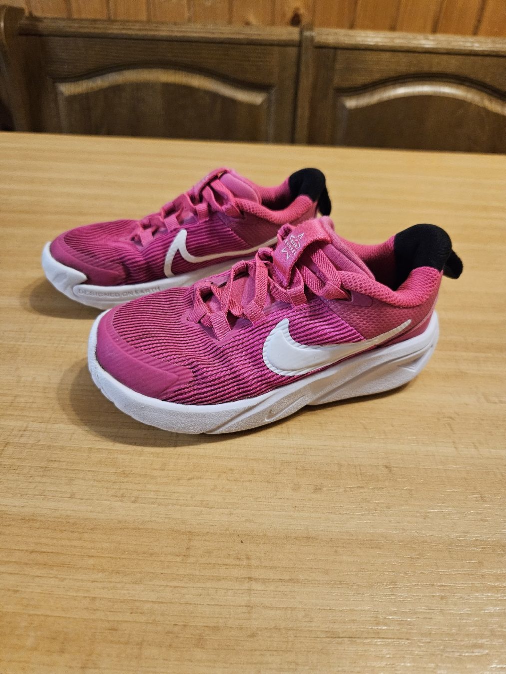 Nike Scarpe per ragazze: Nike Schuh grösse 27 – Usato da Feusisberg venduto da nic_n8sl 1