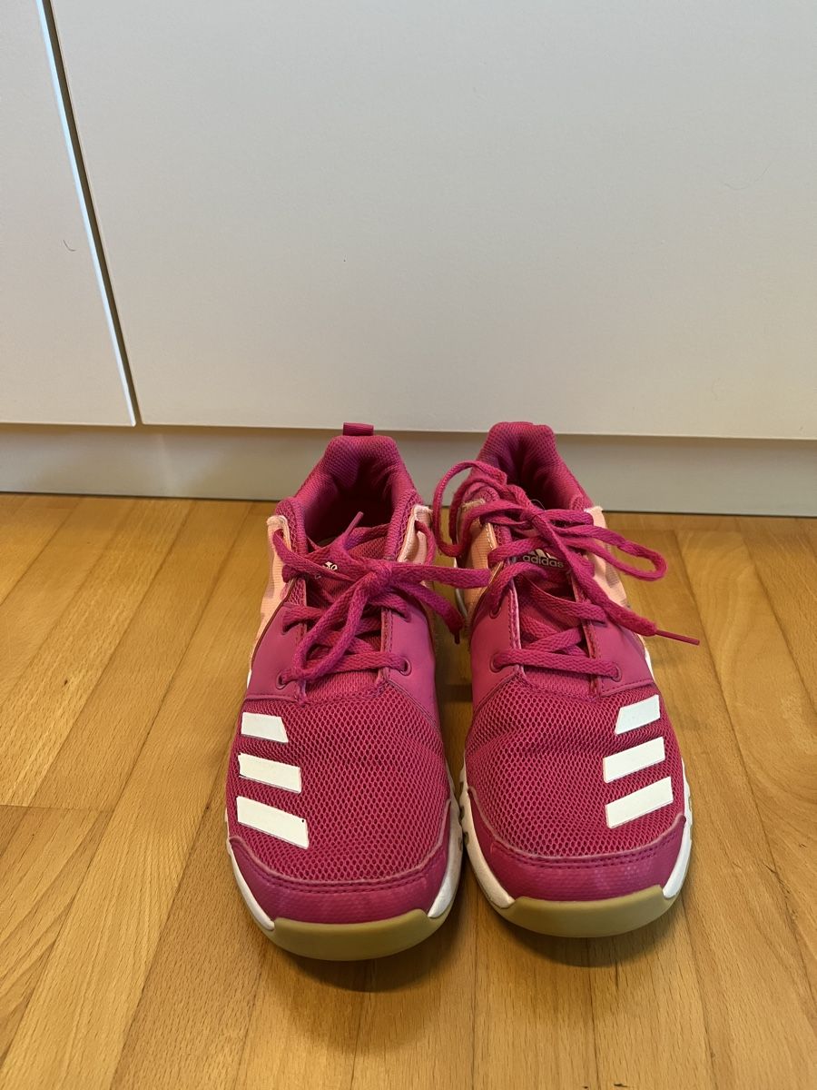 Adidas Scarpe per ragazze: Adidas Turnschuhe, Gr. 38 – Usato da Flurlingen venduto da absh