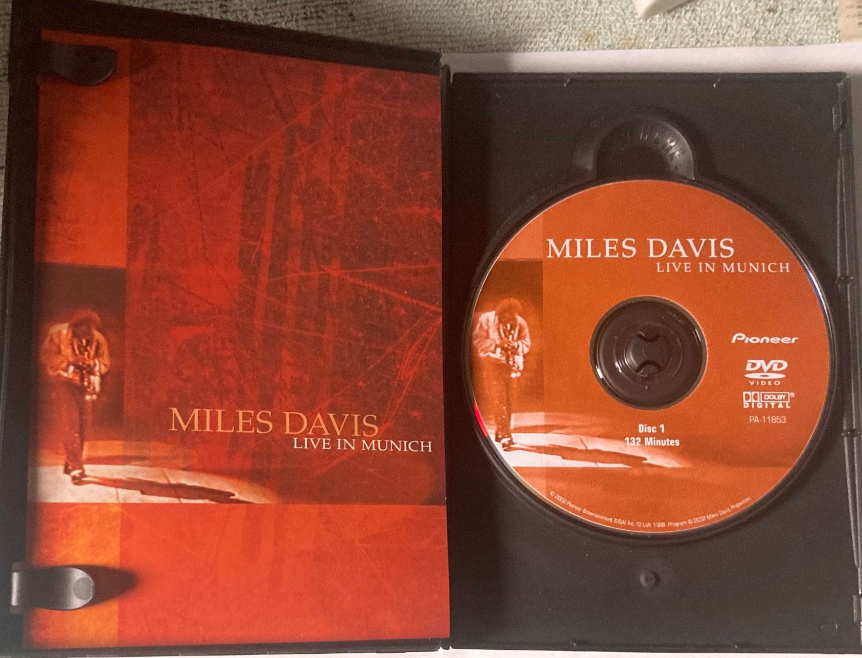 Tutti i DVDs: MILES DAVIS - LIVE IN MUNICH – Usato da Poliez-Pittet venduto da Newtown-Records 2