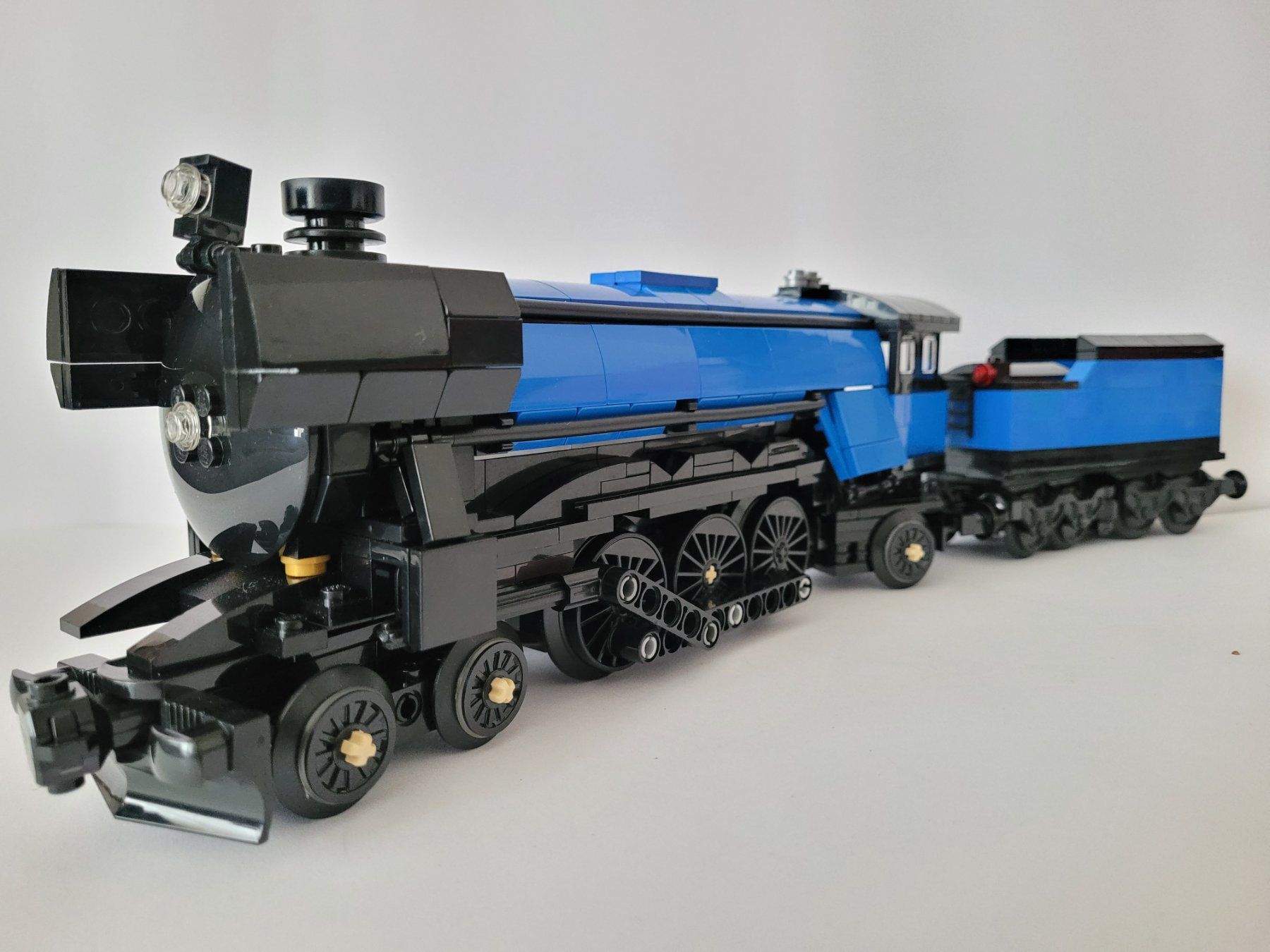 Lego Baukästen: Train Lego Blue Emerald Night, construit sur schéma 10194 – Gebraucht aus La Tour-de-Peilz von estelle69 3