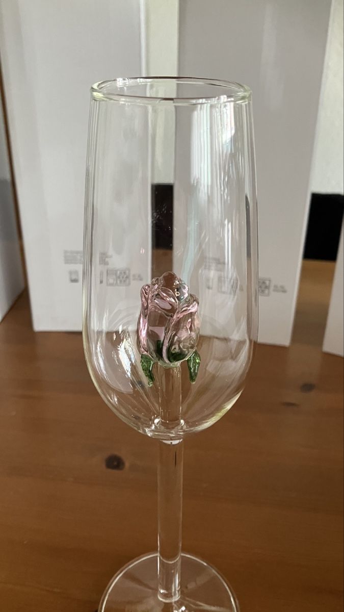 Gläser: Sekt Glas- Rosé – Neu und originalverpackt aus Ehrendingen von ric_7f7p