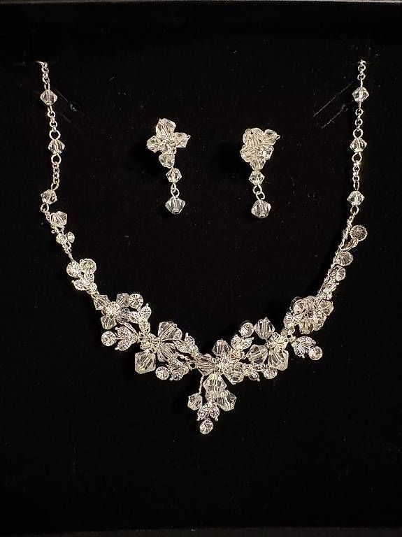Altri gioielli: Brautschmuck Set – Usato da Thun venduto da loria100