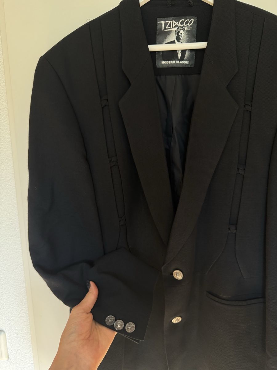 Giacche: Tziacco Jacket Black Size 105/10 good condition – Usato da Turbenthal venduto da elizameise 1