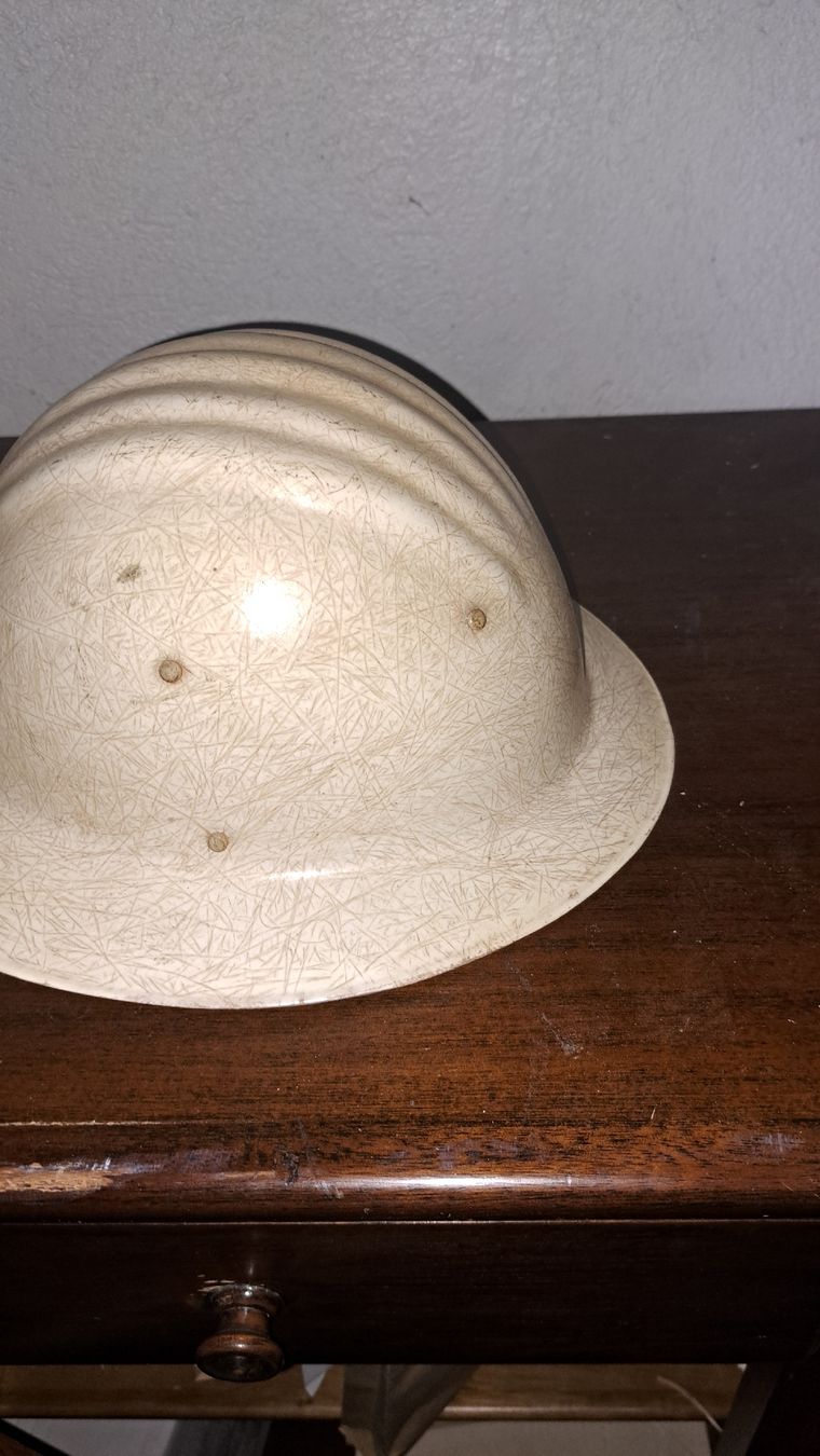 Pompieri: 5 Vintage Feuerwehrhelme  – Usato da Kölliken venduto da Upcycling-by-Mc-TAM 9